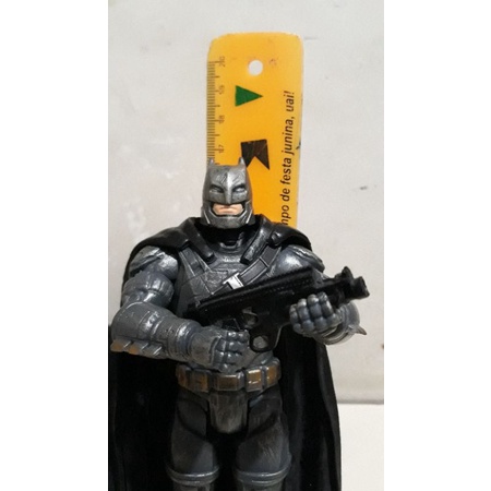 Boneco Batman Armored Dc Shopee Brasil