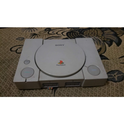 Playstation 1 Fat Só O Console Ligando Mas Leia Em Obs F783 Shopee Brasil