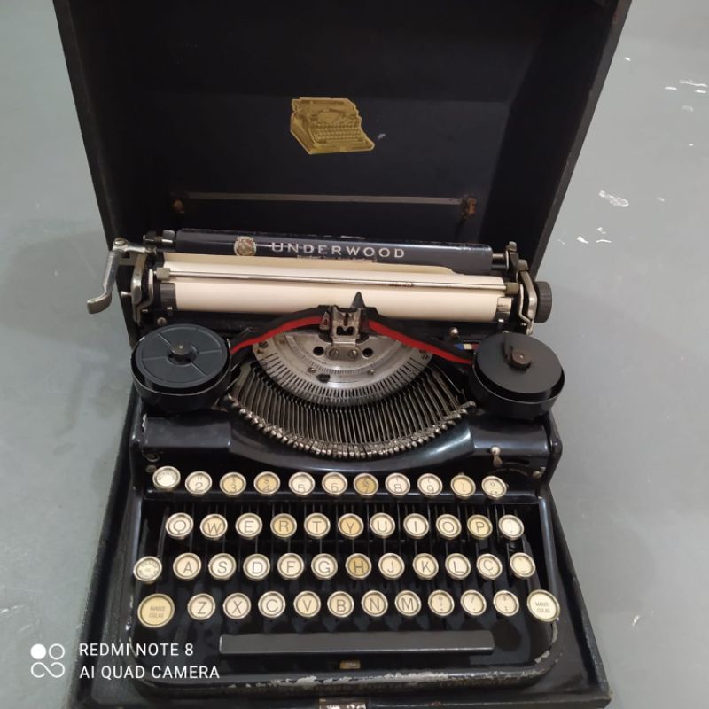 Máquina de escrever antiga Underwood Shopee Brasil