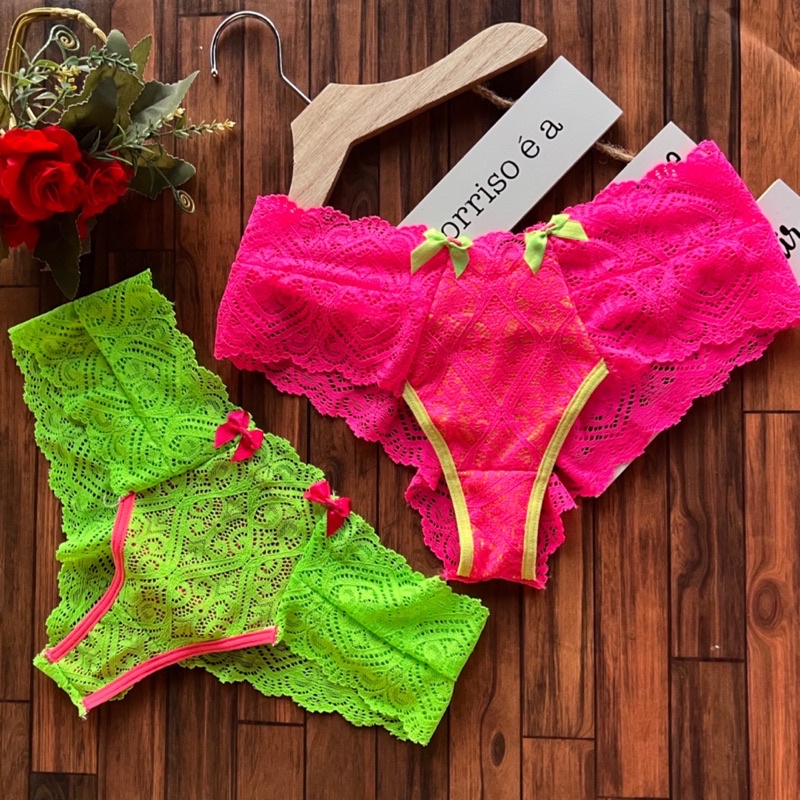 Calcinha Rendada Amélia Lingerie Sensual Bicolor Cós médio e pala larga