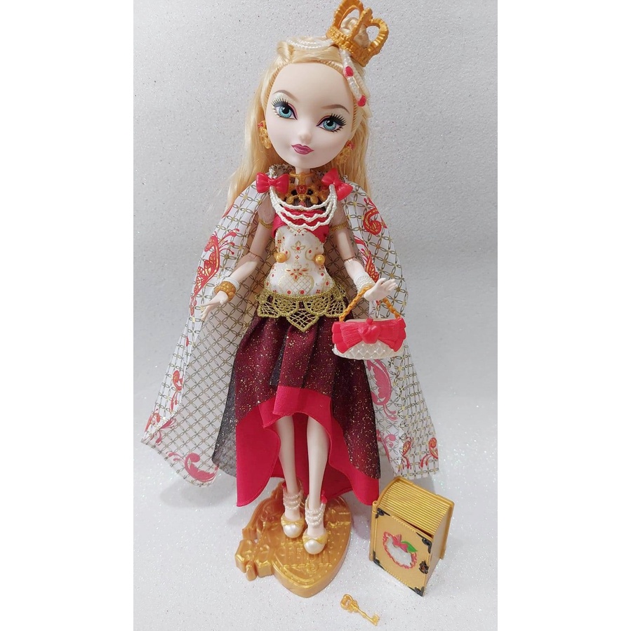 Boneca Ever After High Apple White Dia Do Legado Legacy Day Eah