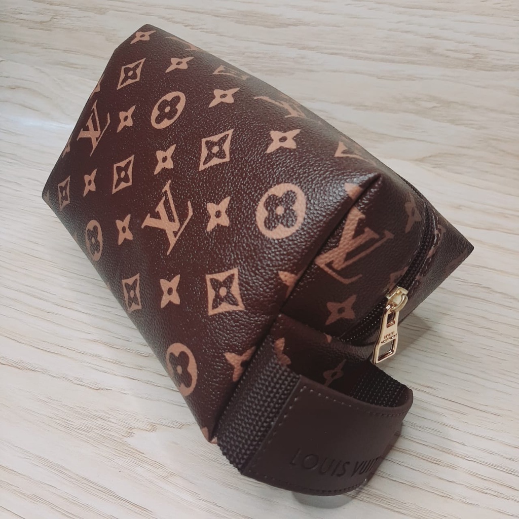 Bolsa Necessarie Lv Nova Masculina Feminina Luxo Tops Shopee Brasil