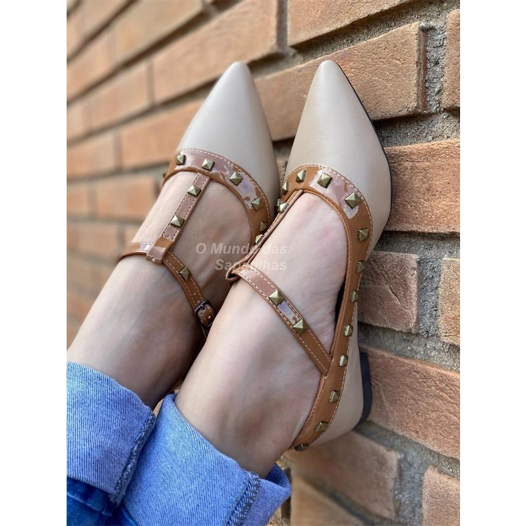 Sapatilha Valentino Nude Terra Cota Detalhe Nas Tiras Em Spiker