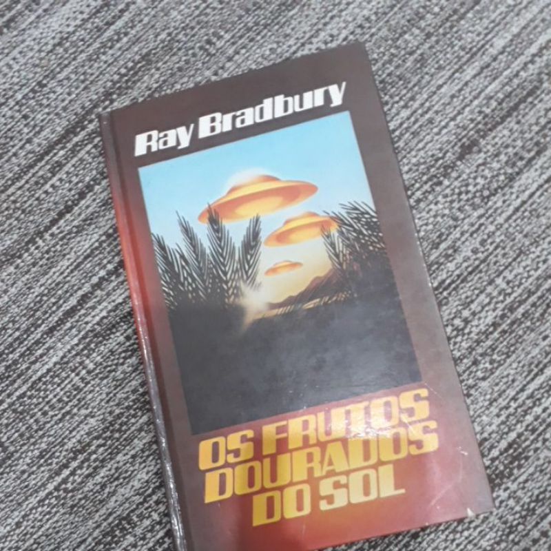 Livros de ficção científica Sy Fy Asimov C Clarke Bradbury