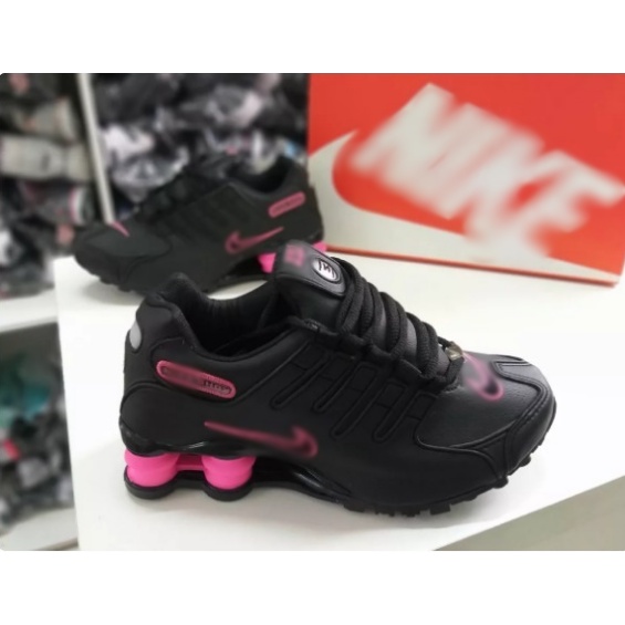 Tenis Feminino Masculino Nk Shox R Preto Rosa Molas Refletivo