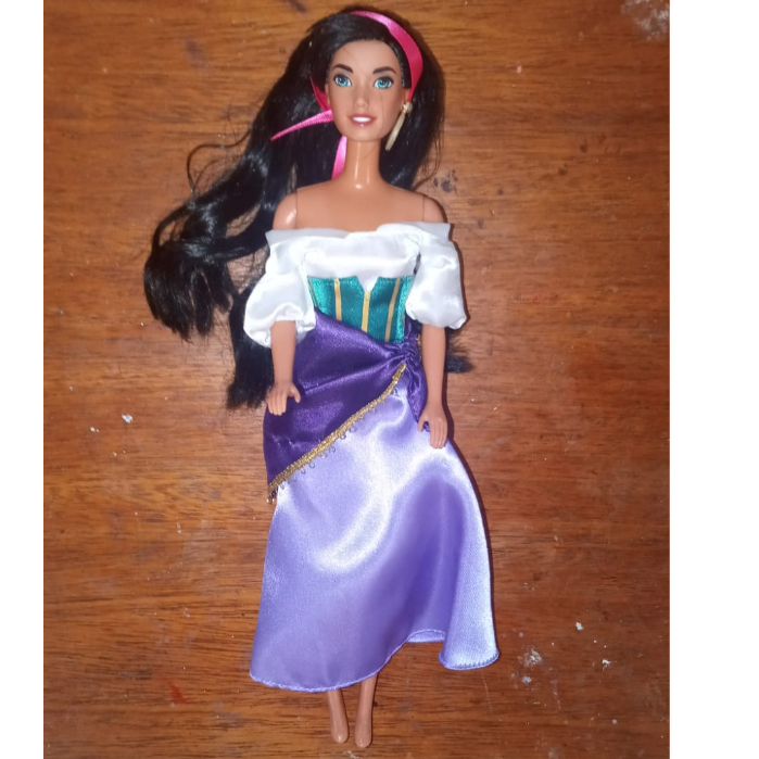 Boneca Esmeralda Mattel 1996 Roupa Disney Store Princesa Corcunda