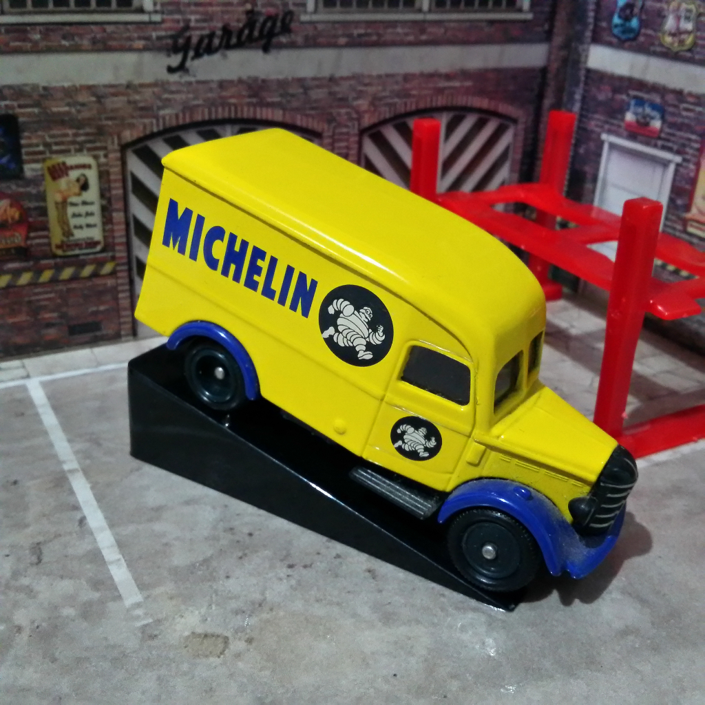 Corgi Bedford Cwt Van Shopee Brasil