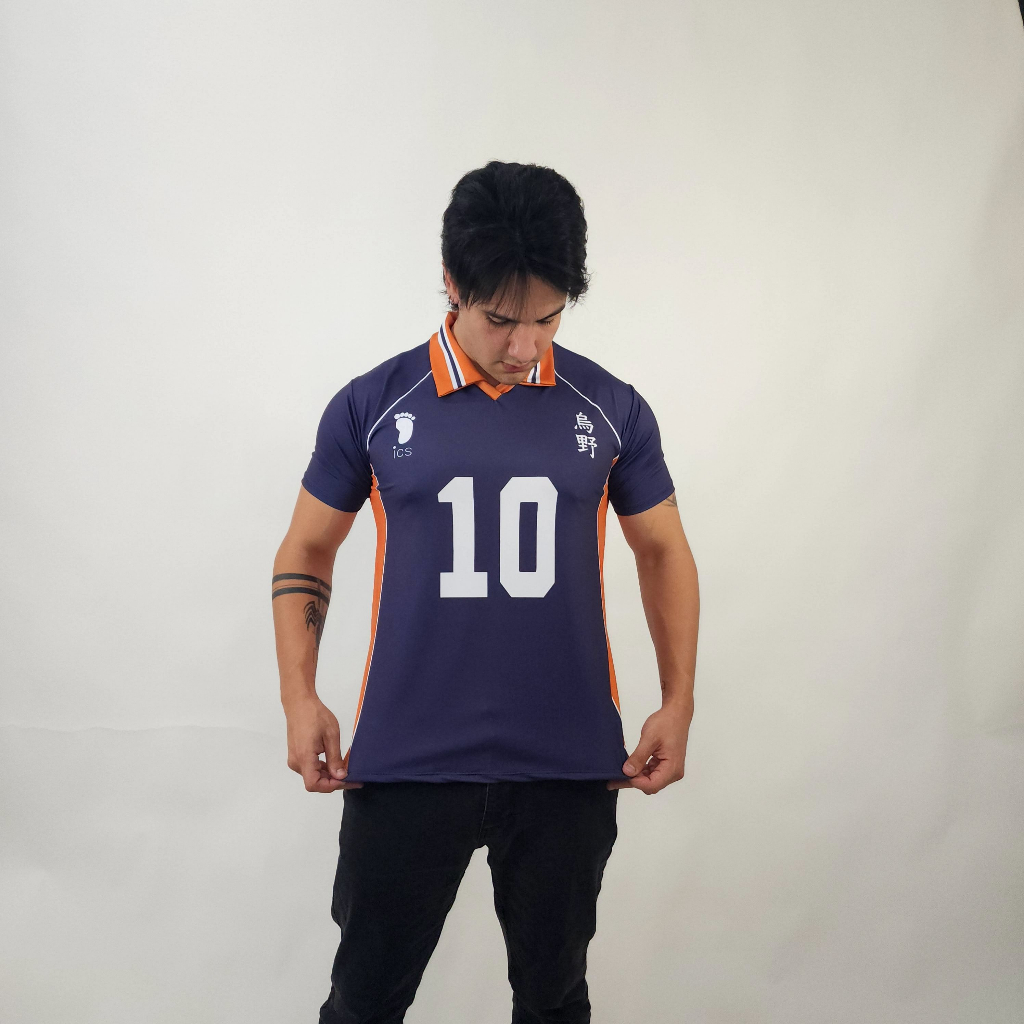 Camiseta Haikyuu Uniforme Karasuno Número Personalizável CTHKYU10