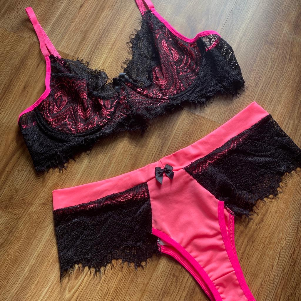 Conjunto Sexy Plus Size Lingerie Neon Bicolor Calcinha E Suti Aro
