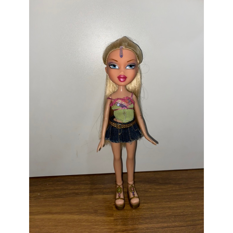 Boneca Bratz Cloe Genie Magic Shopee Brasil