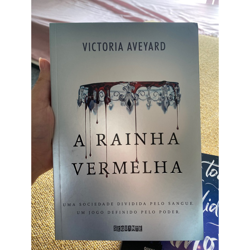 Livro A Rainha Vermelha Usado Victoria Aveyard Editora Seguinte