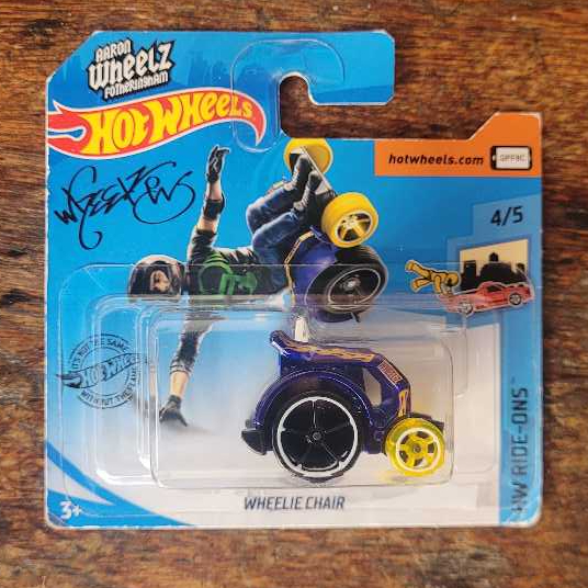 Hot Wheels Wheelie Chair Cadeira De Rodas Azul HW Ride Ons