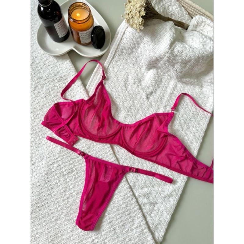 Conjunto de Lingerie Sensual em Tule Rosa Calcinha e Sutiã em Tule