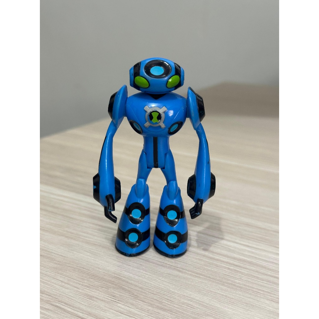 Boneco Eco Eco Supremo Ben Supremacia Alien Gena Bandai Original