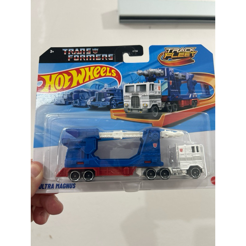 Caminhão Velocidade na Pista Hot Wheels optmus prime trasformes