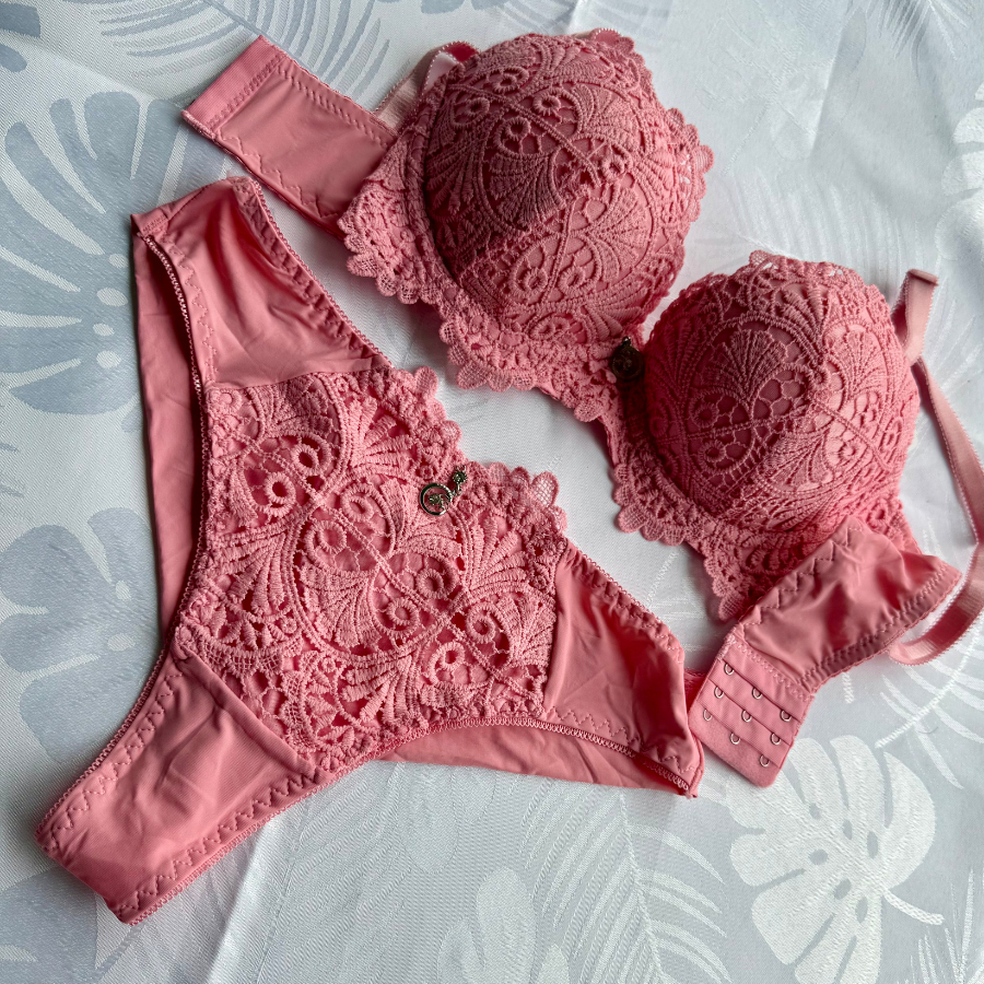 CONJUNTO DE LINGERIE RENDA IMPORTADA BOJO BOLHA REF 304 CORES VARIADAS