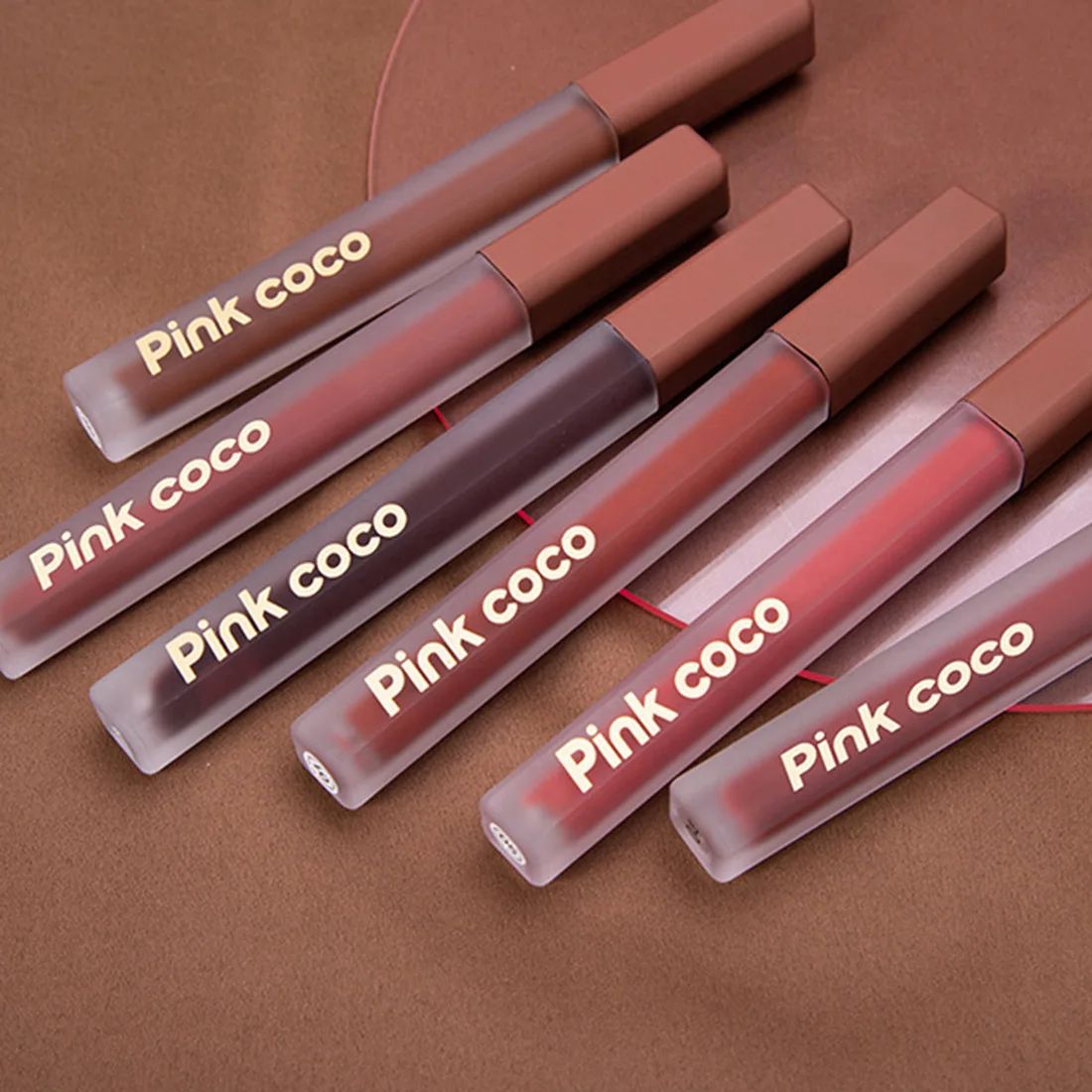 Batom De Maquiagem Pink Coco Matte Gloss Labial Nude Cremoso Acetinado
