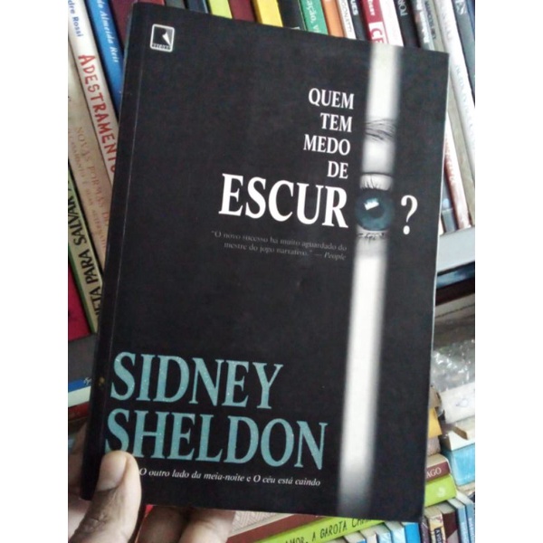 Quem Tem Medo De Escuro Sidney Sheldon Shopee Brasil