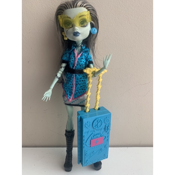 Boneca Monster High Frankie Stein Scaris City Shopee Brasil