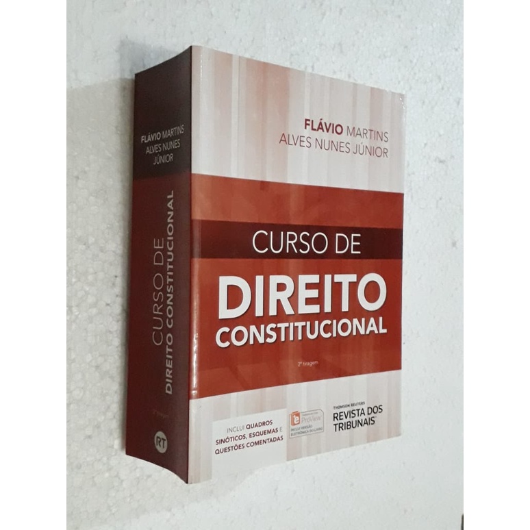 Curso de Direito Constitucional inclui quadros sinóticos esquemas e