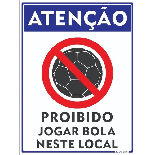 Jogar bola na rua é proibido pela Lei de Trânsito? - Jogar futebol