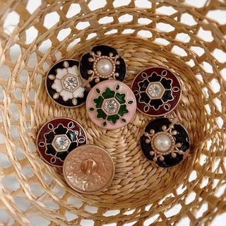 10 Peças/Lote Pérola Do Vintage Diamante Botões De Metal Para Roupas Material De Costura E Acessórios Casaco Mulheres Moda