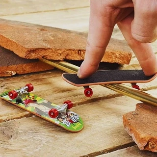 Skate de Dedo com Rampa Fingerboard com Obstáculo Radical em Oferta na Shopee