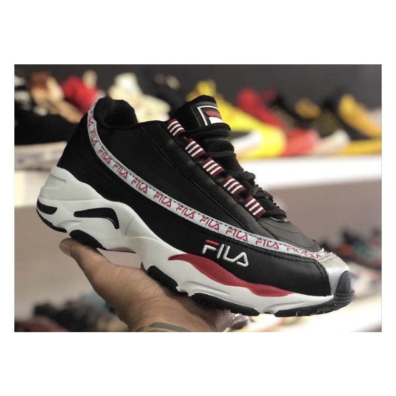 Fila dragster shop