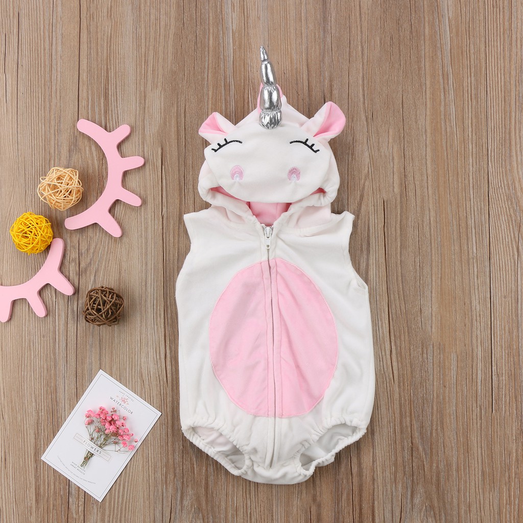 Bebe com roupa de sales unicornio