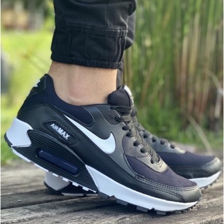 Tenis nike air outlet max 90 preto mercado