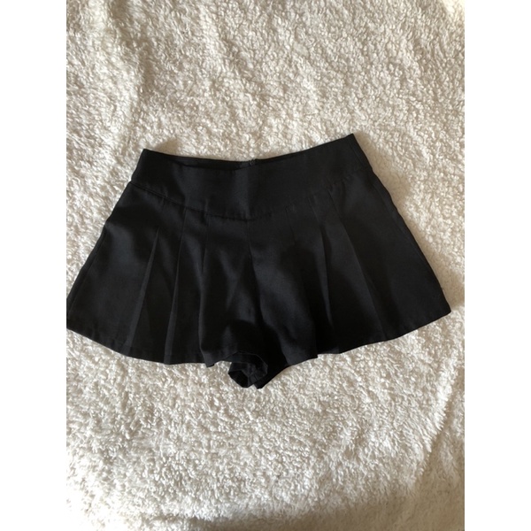 Short saia hot sale com pregas