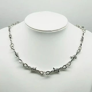Chocker colar unissex corrente de arame farpado goth gothic aesthetic