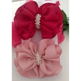 Kit com 2 faixa de luxo tipo tiara para bebê com laço com meia de seda modelo babado