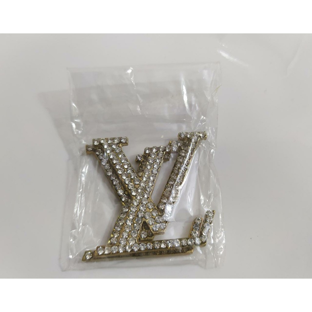 Kit 12 Apliques Emblemas para Roupas Luis Vuitton em Metal com Strass  Patches Pronta Entrega Vendedor Local - Entrega Rápida