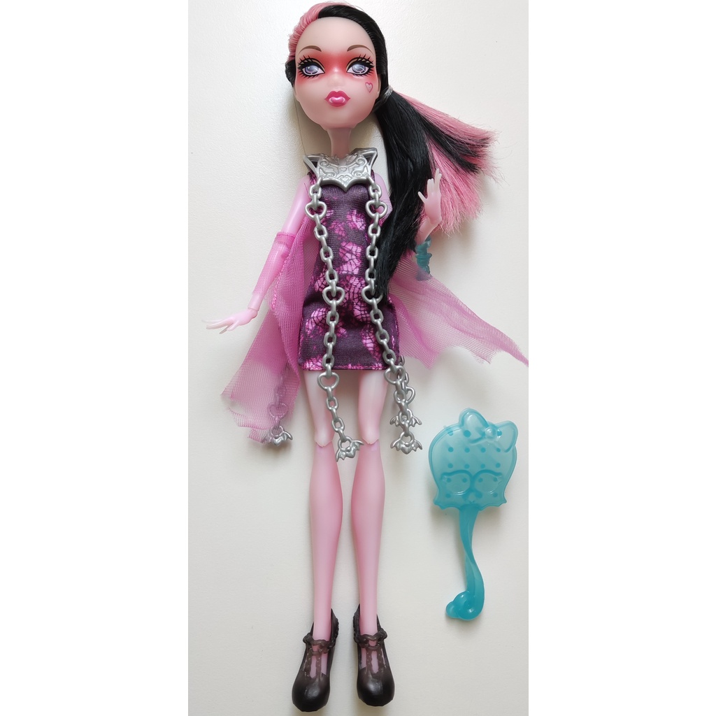 Boneca monster high draculaura