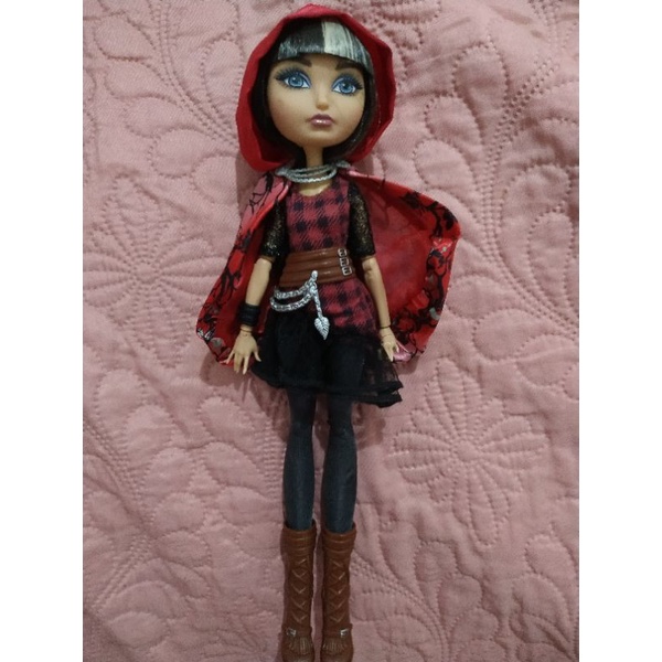 Boneca Ever After High Cerise Hood Filha do Chapeuzinho Vermelho em Perfeito Estado Shopee Brasil