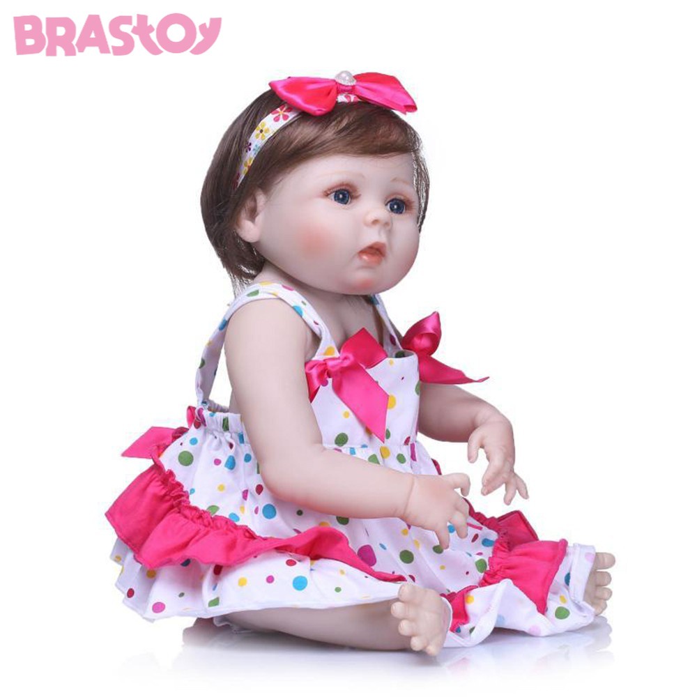 Boneca reborn bebe real lara 55cm com acessorios toda em silicone olhos  azuis