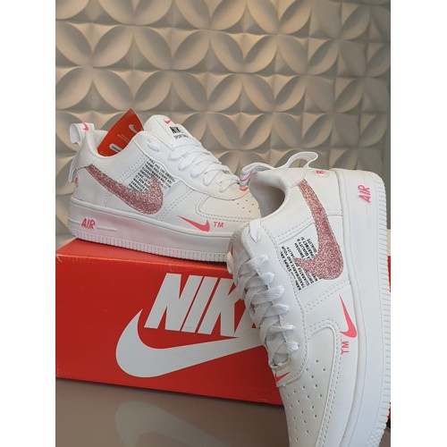 Nike branco com Glitter rosa