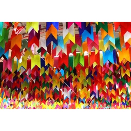 Festa Junina, Bandeirinha de Plástico 100 mts.