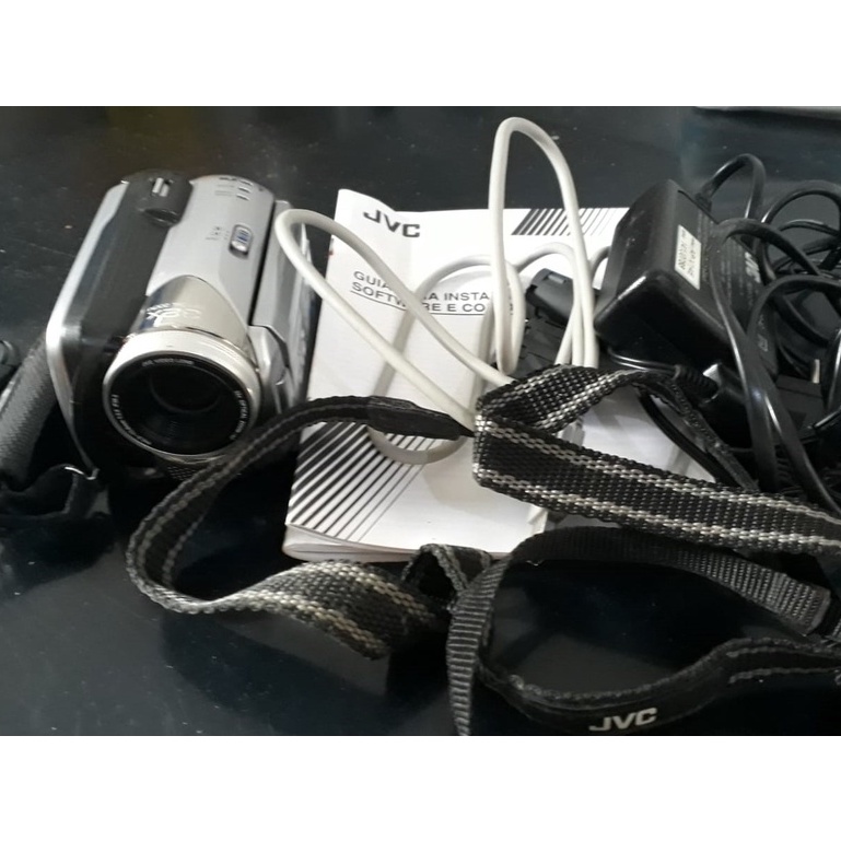 Filmadora JVC 20 gb Everio 32 x - usada | Shopee Brasil