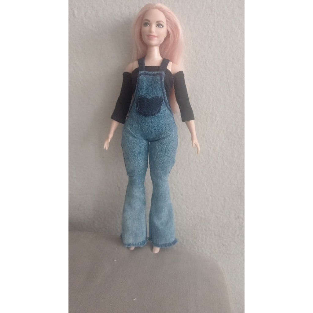 Roupa Barbie (macacão Jeans)