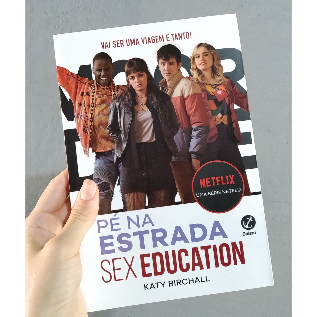 Sex Education. Pé na Estrada, Katy Birchall