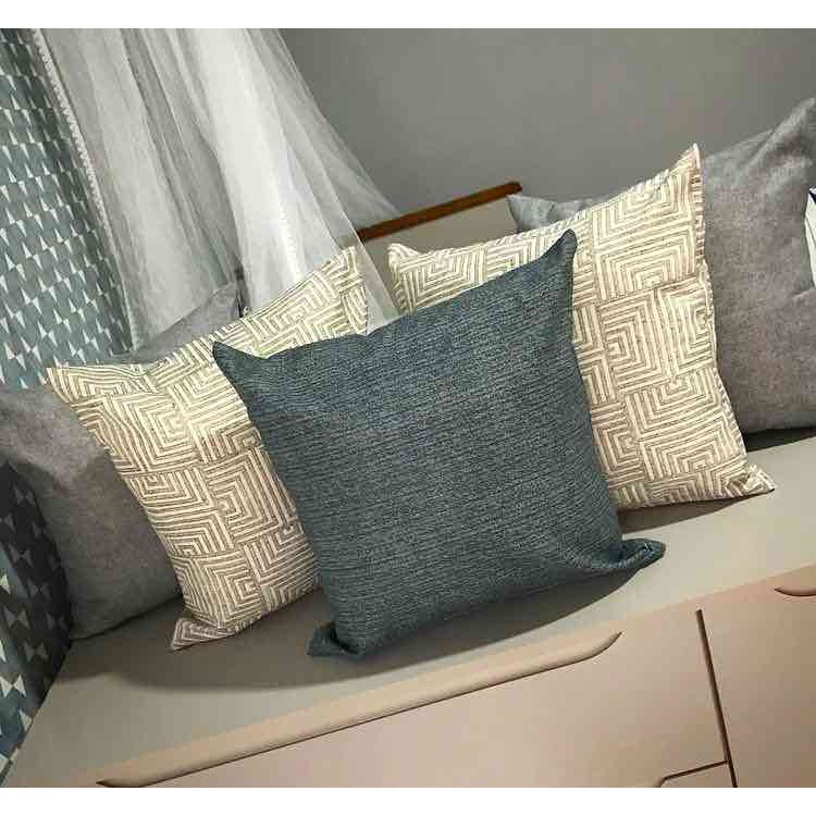 Kit 5 Almofadas COMPLETAS (CHEIAS) ENCHIMENTO DE SILICONE Várias Estampas