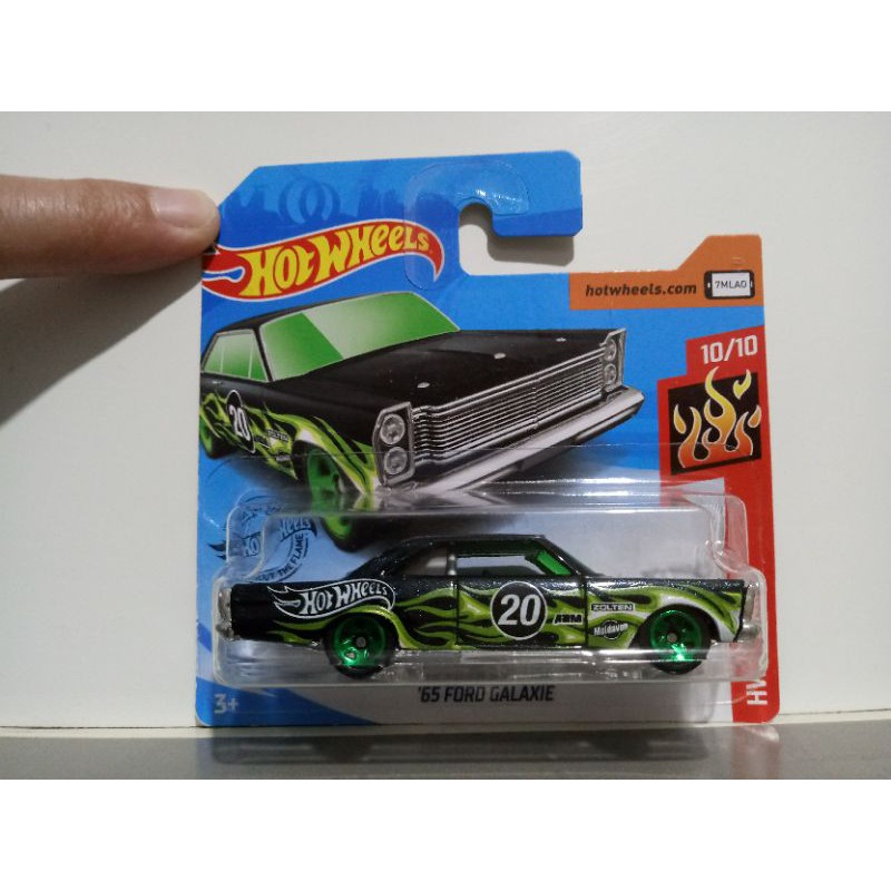 Ford Galaxie 1965 Hot Wheels 1/64 | Shopee Brasil