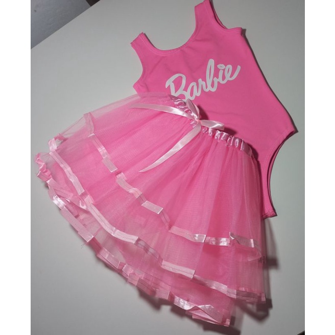 Conjunto Barbie com saia de tutu para aniversário