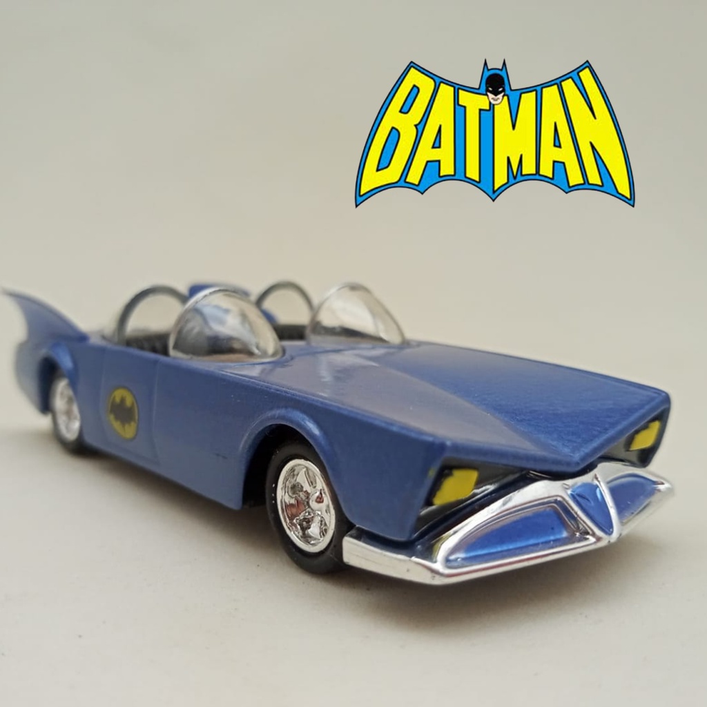 Carrinho miniatura hot wheels dc batmobile - batman batmóvel prata - 3/5 -  escala 1/64 no Shoptime