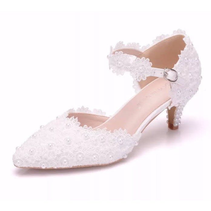 Sapato baixo hot sale para casamento