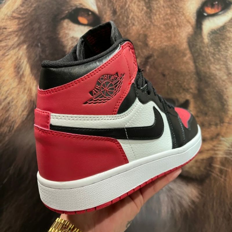 Jordan 1 high black best sale gym red