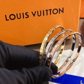 L Pulseira De Casa Feminina Moda Requintada Logotipo Letra Oca Aço Inoxidável Jóias Mulheres