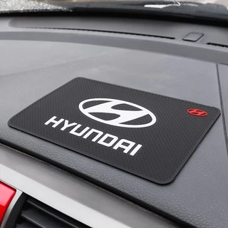 Almofada Antiderrapante De Carro Em PVC Decoração De Painel De Instrumentos Para Hyundai Verna MISTRA SantaFe sonata elantra LA-FESTA Veloster Tucson acc